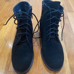 Blondo Waterproof Ankle Bootie